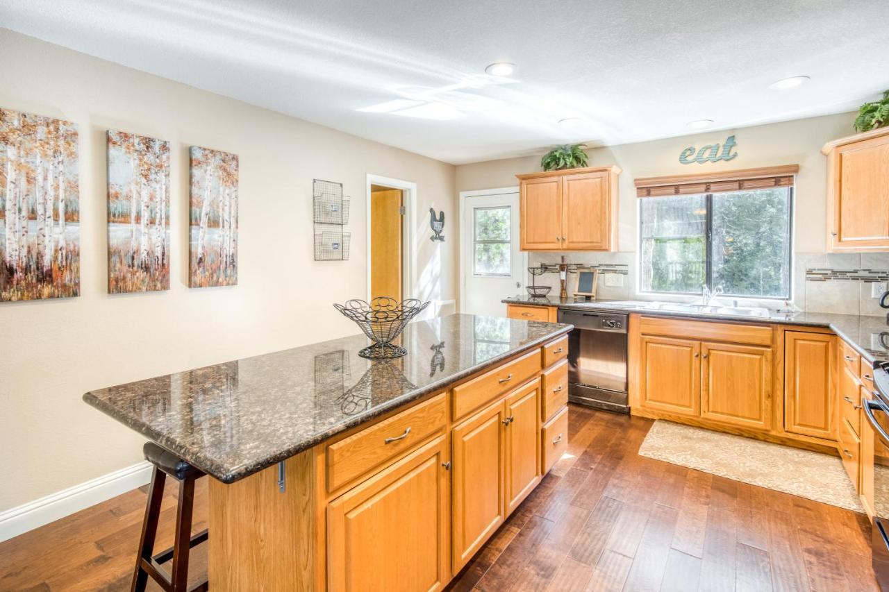 Aspen Vista Villa Shaver Lake Exterior foto